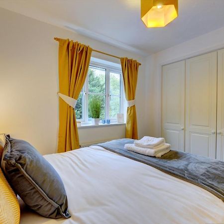 Modern 2 Bed House Sleeps 6 Southam Town Centre - Inspire Homes Ltd Dış mekan fotoğraf