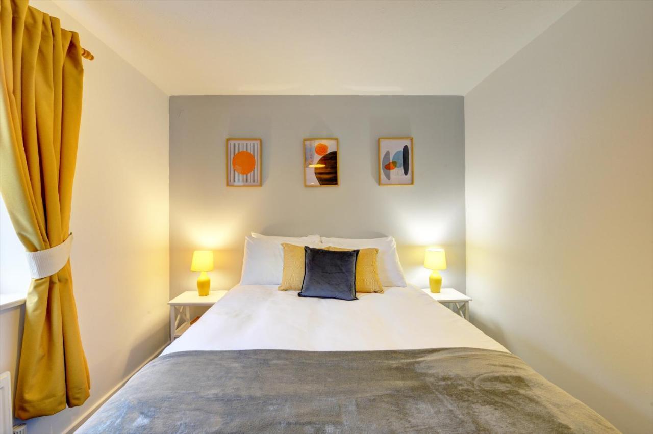 Modern 2 Bed House Sleeps 6 Southam Town Centre - Inspire Homes Ltd Dış mekan fotoğraf