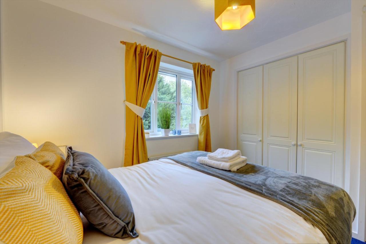 Modern 2 Bed House Sleeps 6 Southam Town Centre - Inspire Homes Ltd Dış mekan fotoğraf