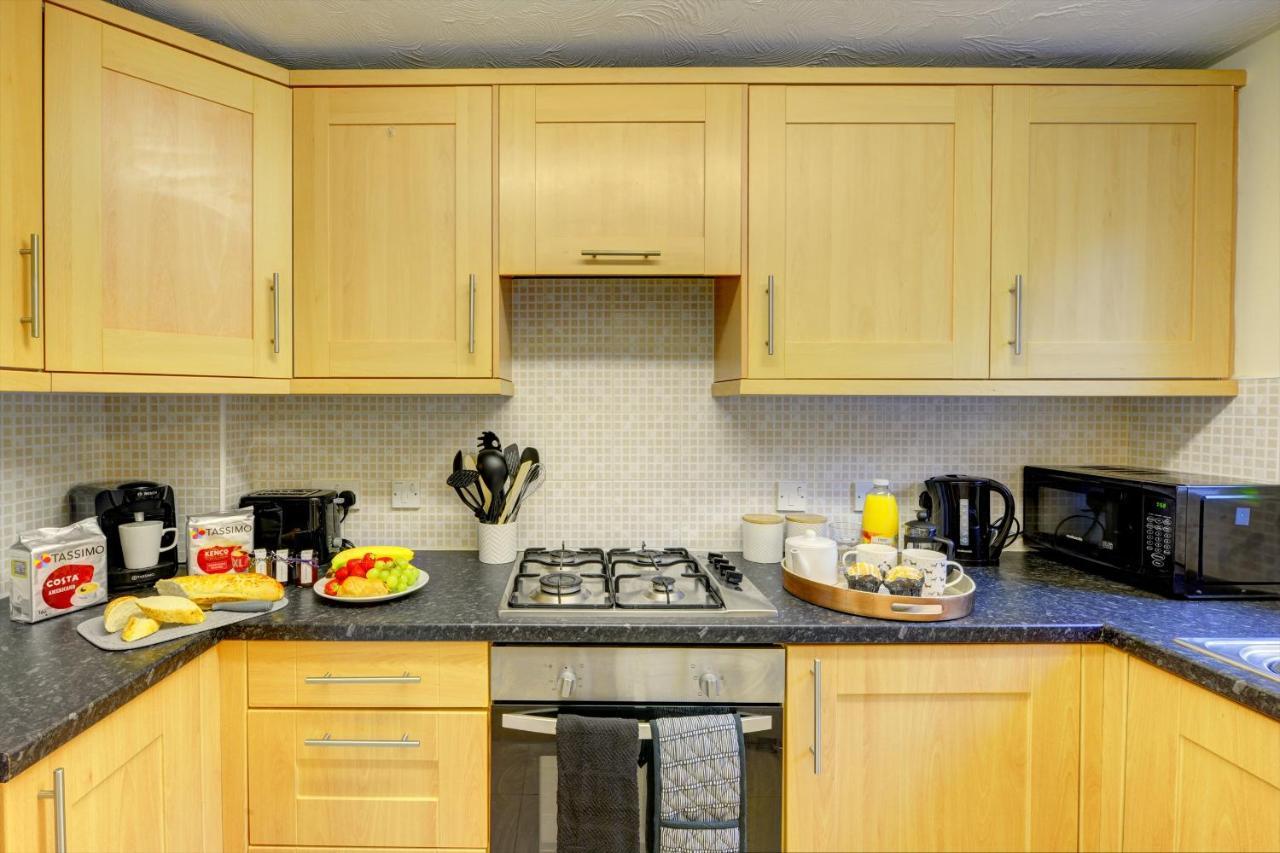 Modern 2 Bed House Sleeps 6 Southam Town Centre - Inspire Homes Ltd Dış mekan fotoğraf